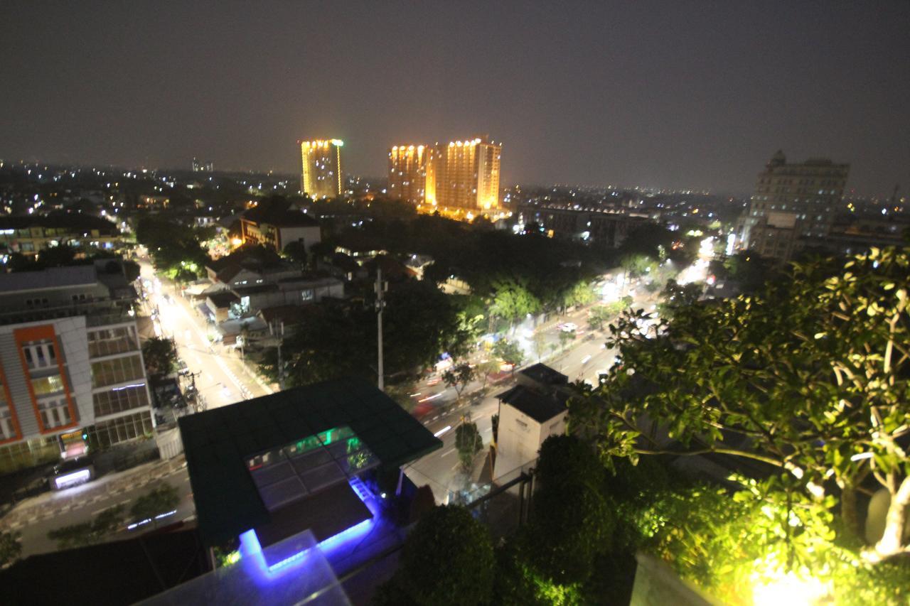 Harvia Suites Kebon Jeruk Jakarta Eksteriør bilde