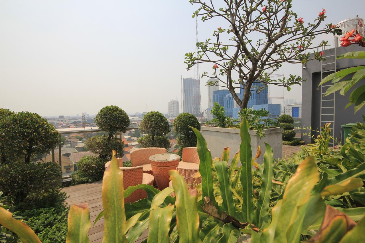 Harvia Suites Kebon Jeruk Jakarta Eksteriør bilde