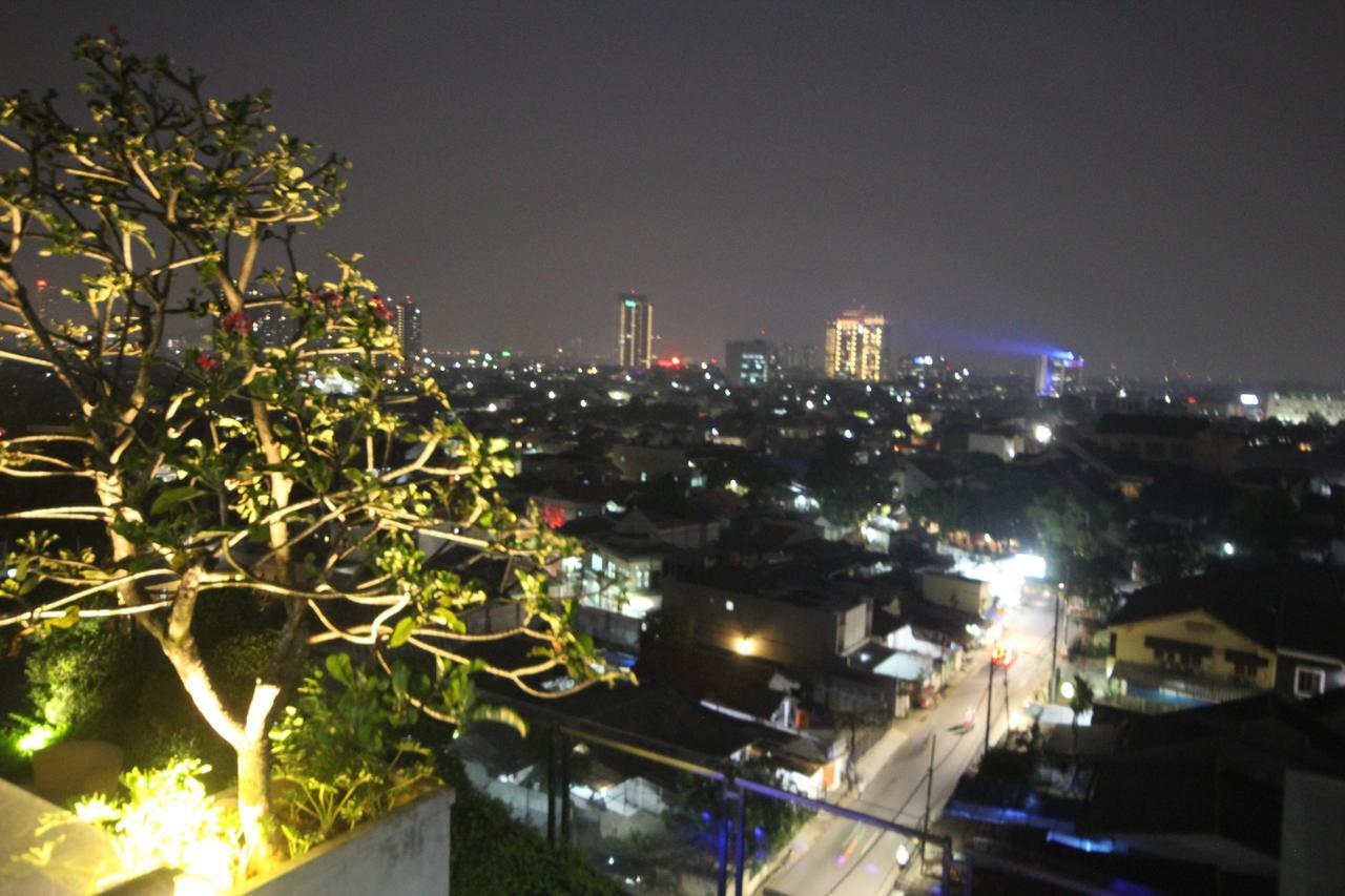 Harvia Suites Kebon Jeruk Jakarta Eksteriør bilde